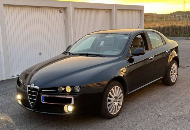 Alfa Romeo 159 