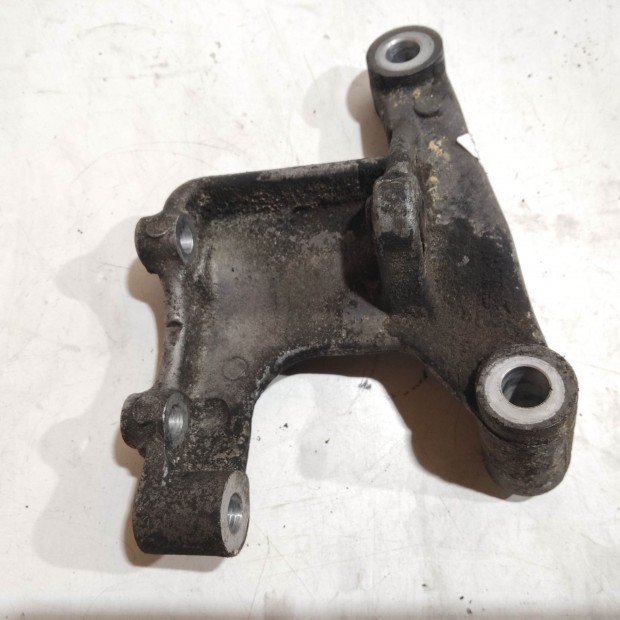 Alfa Romeo 159, Brera, Spider 3,2 v6 szervszivatty tart alu bak