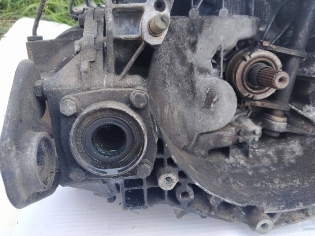Alfa Romeo 166 2.0 Twin Spark 16V sebességváltó