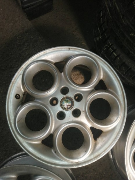Alfa Romeo 16' alufelni 5x98