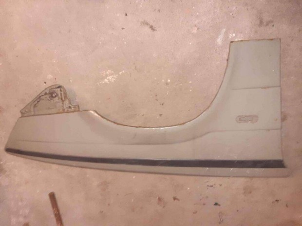 Alfa Romeo 75 jobb első sárvédő