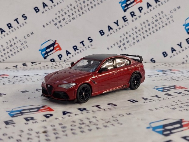 Alfa Romeo Giulia GTAM (2020) - vitrinnel -  Bburago - 1:43