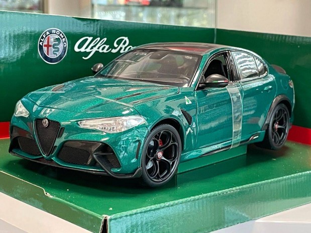 Alfa Romeo Giulia GTA 2020 1:18 1/18 Bburago