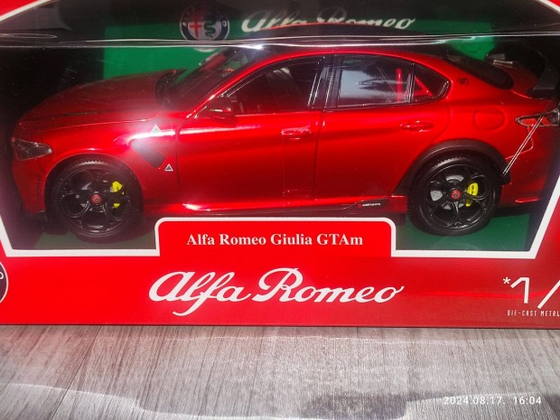 Alfa Romeo Giulia Gtam 1/18