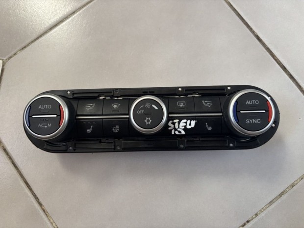 Alfa Romeo Giulia klma panel, kapcsol 01561303480