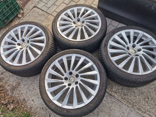 Alfa Romeo Giulietta 159 Brera 5x110 18" turbina alu felni 225/40