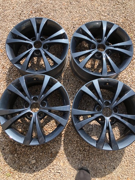 Alfa Romeo Giulietta 16 alufelni 5x110