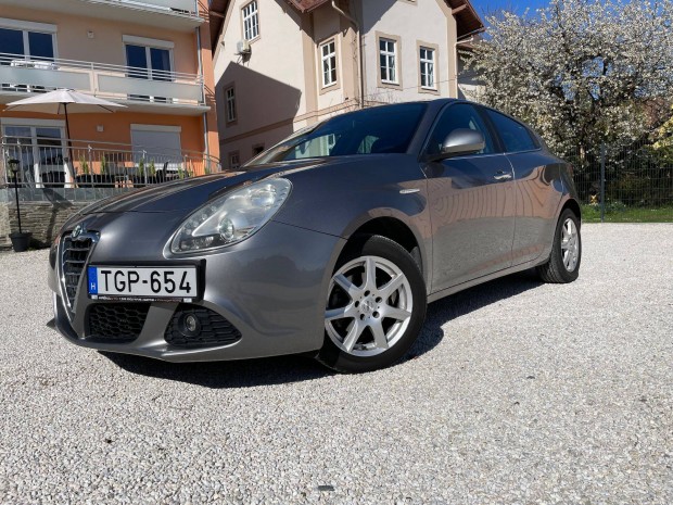 Alfa Romeo Giulietta 1.6 Jtdm2 kitűnő állapotban