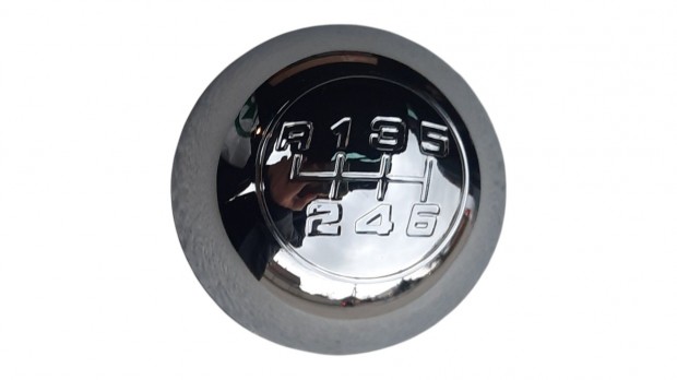 Alfa Romeo Giulietta 6 sebess�ges v�lt�gomb