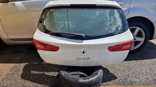 Alfa Romeo Giulietta csomagtérajtó