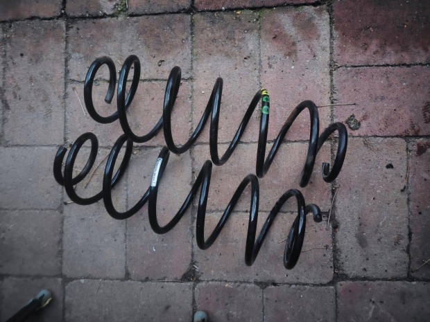 Alfa Romeo Giulietta h�ts� rug�k