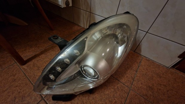 Alfa Romeo Giulietta xenon lámpa