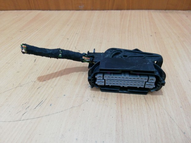 Alfa Romeo MiTo Elektromos csatlakoz ABS 51837728 , 0265230804