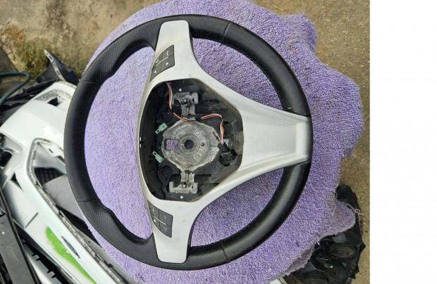 Alfa Romeo Mito bőr kormány kormánykerék