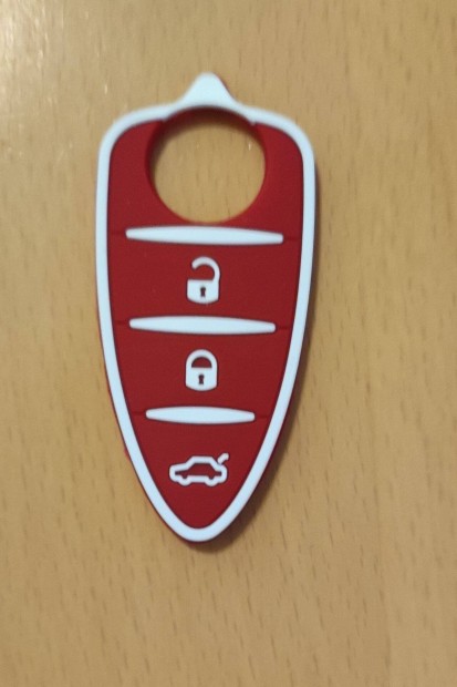 Alfa Romeo Mito és Giulietta kulcsház piros vagy fekete gumibetét