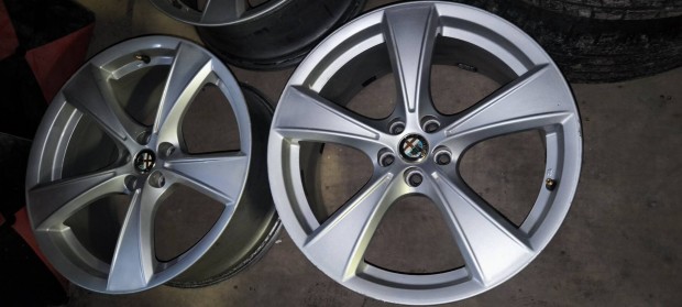 Alfa Romeo Q2 gyari 5*98 18zoll Alufelni.