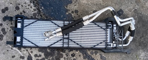 Alfa Romeo Stelvio autómata sebváltó olaj hűtője (GN744022)
