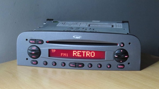 Alfa Romeo gyári mp3 cd rádio fejegység