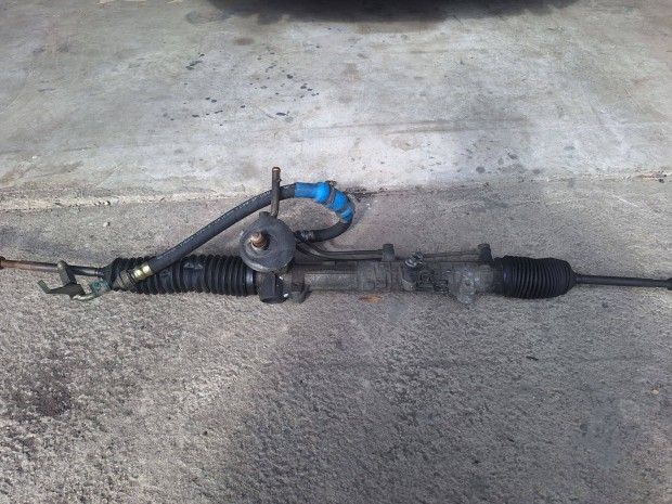 Alfa romeo 145 alkatr�szek