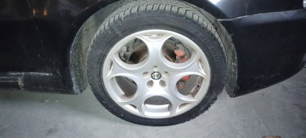 Alfa romeo gt jts 2.0 Fellni Gumikkal