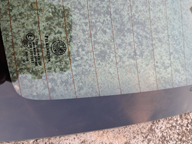 Alfa romeo mito csomagtart ajtveg