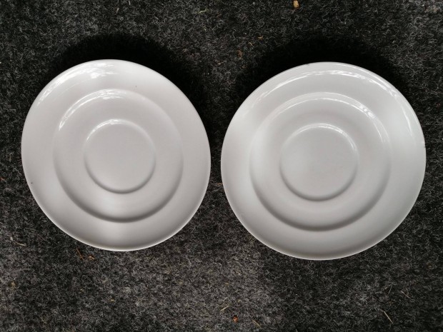 Alföldi porcelán kistányér párban , hófehér ,szett ár