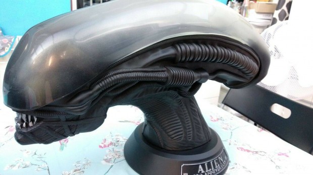 Alien Quadrilogy Alien Head 25th Anniversary DVD Box Set