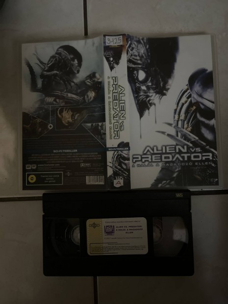 Alien vs Predator vhs