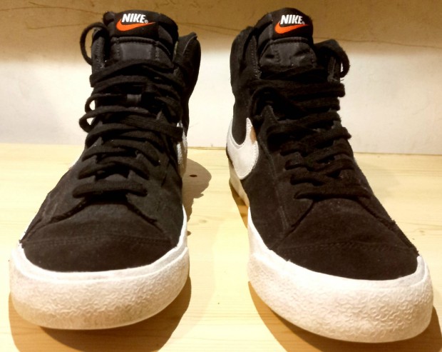 Alig hasznlt Nike SB Zoom Blazer Mid (44-es mret)