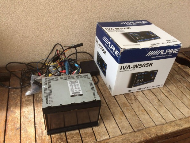 Alipne IVA-W505R 2 DIN-Es Mobil Média Állomás