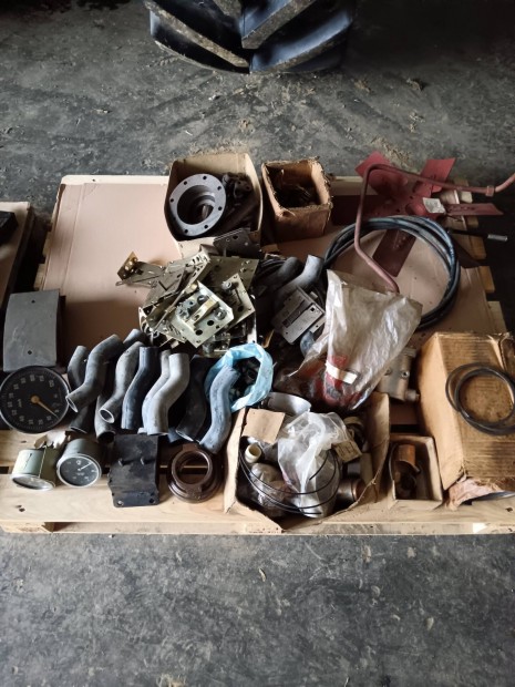 Alkatr�szek Liaz, Skoda, Barkasz