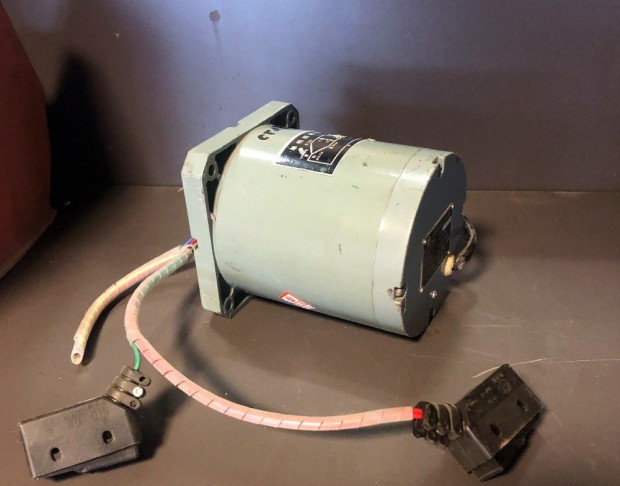 lland mgneses szinkron motor,110TDY4   60rpm /ct1502