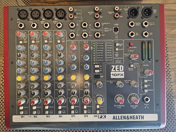 Allen & Heath Zed-10FX kever