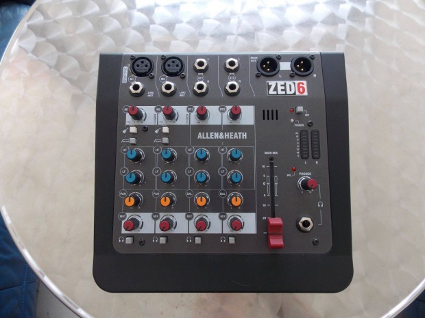 Allen & Heath Zed-6 6 csatornás keverő