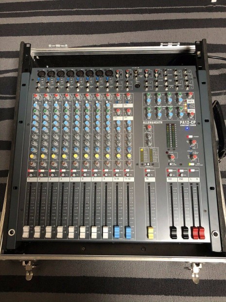 Allen & Heath keverőerősítő 2×500 watt