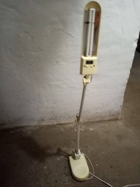 �ll�l�mpa feh�r