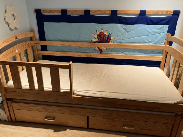 Álomszuszék Junior 180 X 80-as kétszemélyes fenyő gyerekágy