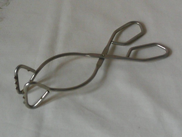 Alpakka angol �telfog�, s�tem�nyfog� csipesz