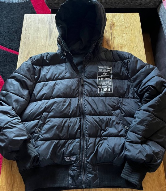 Alpha Industries férfi bélelt kabát kifordítható xl