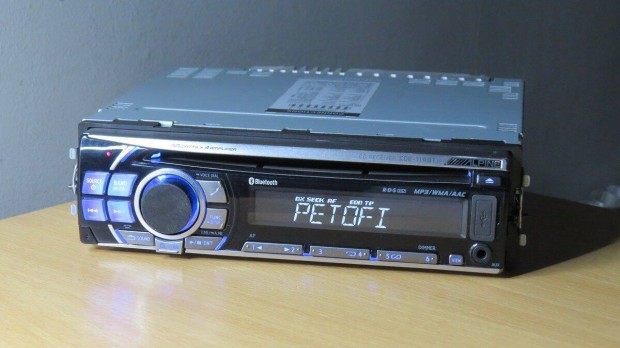 Alpine CDE-114BTi bluetooth USB cd mp3 fejegysg rdi