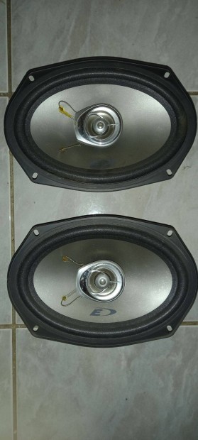 Alpine oval 2x280w