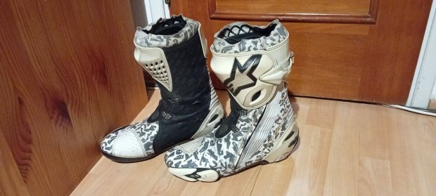 Alpinestars Supertech csizma 41-42