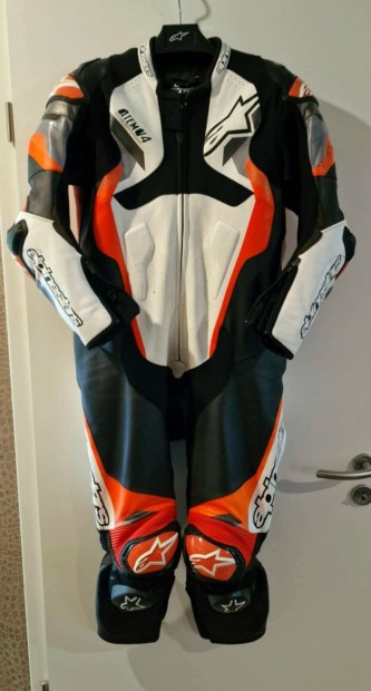 Alpinestars egyrészes overál, kesztyű, csizma