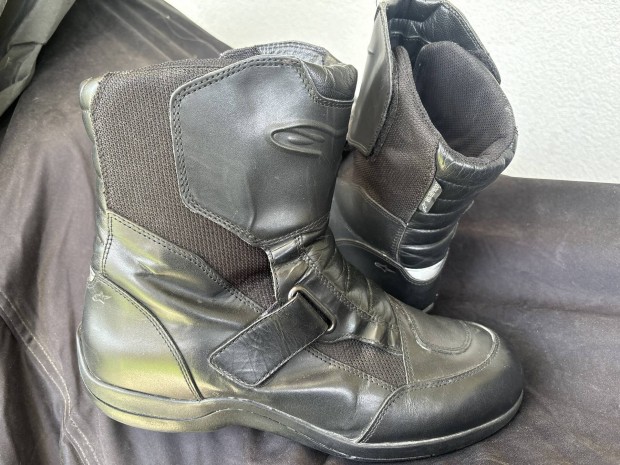 Alpinestars ridge motoros csizma