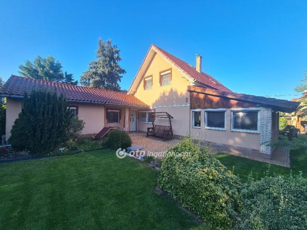 Als�n�medii 177 nm-es h�z elad�