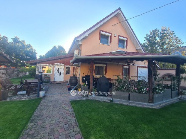 Als�n�medii 177 nm-es h�z elad�