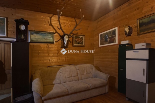 Als�n�medii 60 nm-es h�z elad�