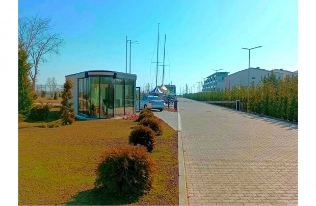 Alsóörsi Yach kikötőbe - Vagyonőr - 24/48 - Nettó: 1400 Ft/óra