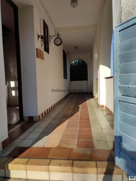 Als�p�hoki 60 nm-es h�z elad�