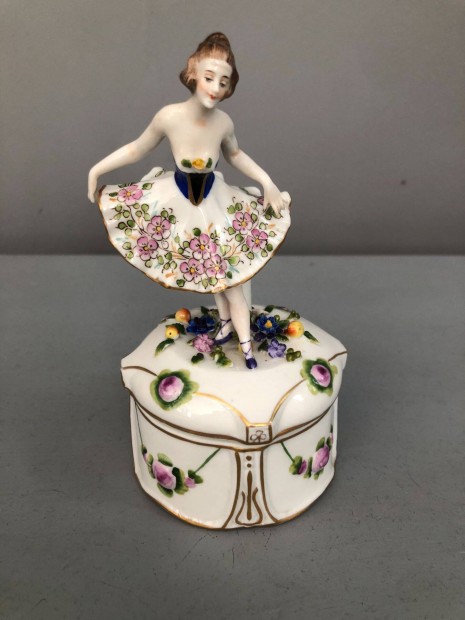 Alt Wien porceln bombonier ballerinval